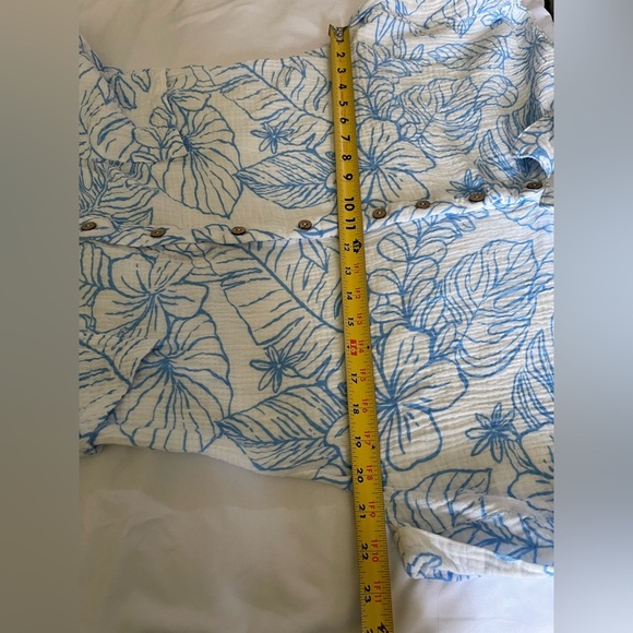 Ocean Drive Blue and White Jumpsuit with Floral Print - Picture 4 of 8